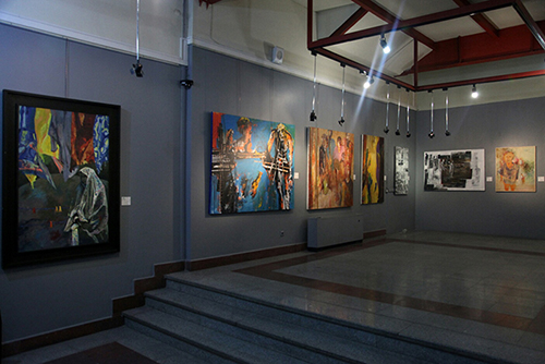 فضای نمایشگاهی ششمین جشنواره تجسمی فجر